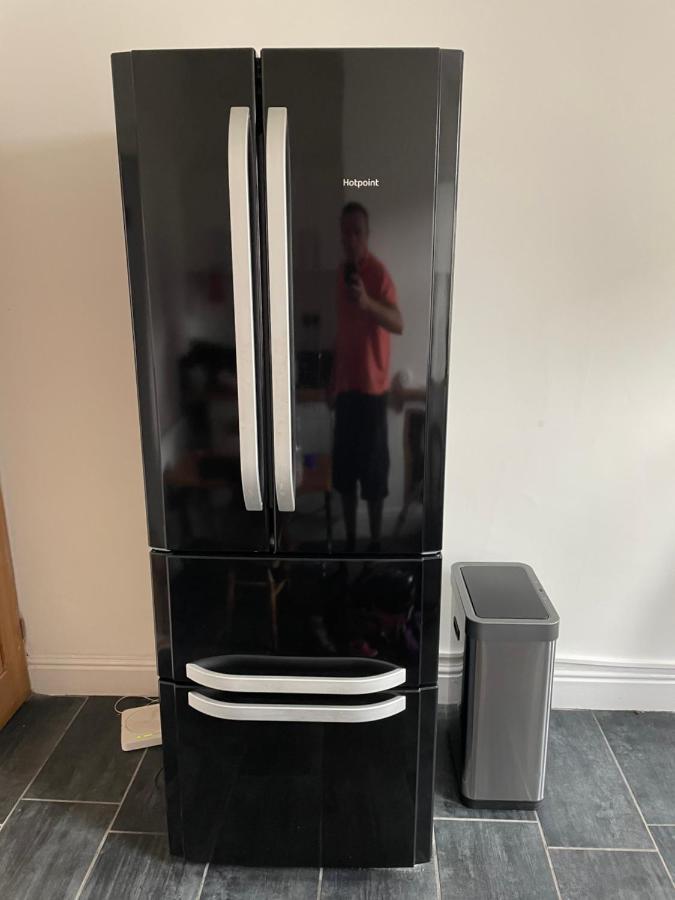 Appartamento Commuters Getaway Chesterfield Esterno foto
