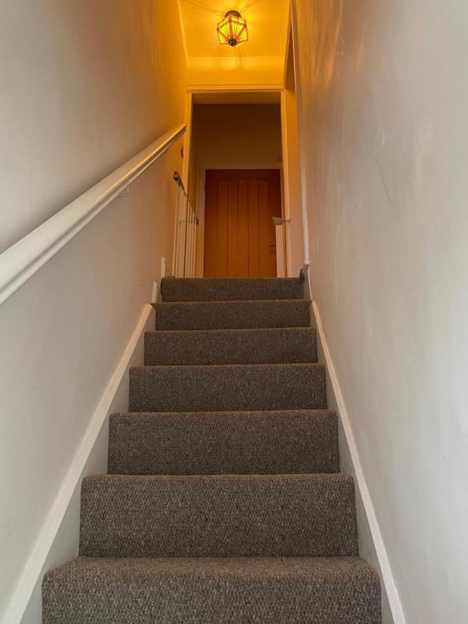 Appartamento Commuters Getaway Chesterfield Esterno foto