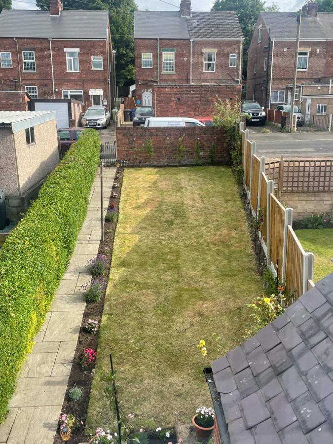 Appartamento Commuters Getaway Chesterfield Esterno foto