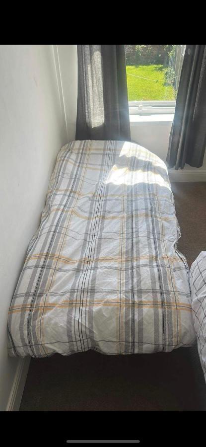 Appartamento Commuters Getaway Chesterfield Esterno foto
