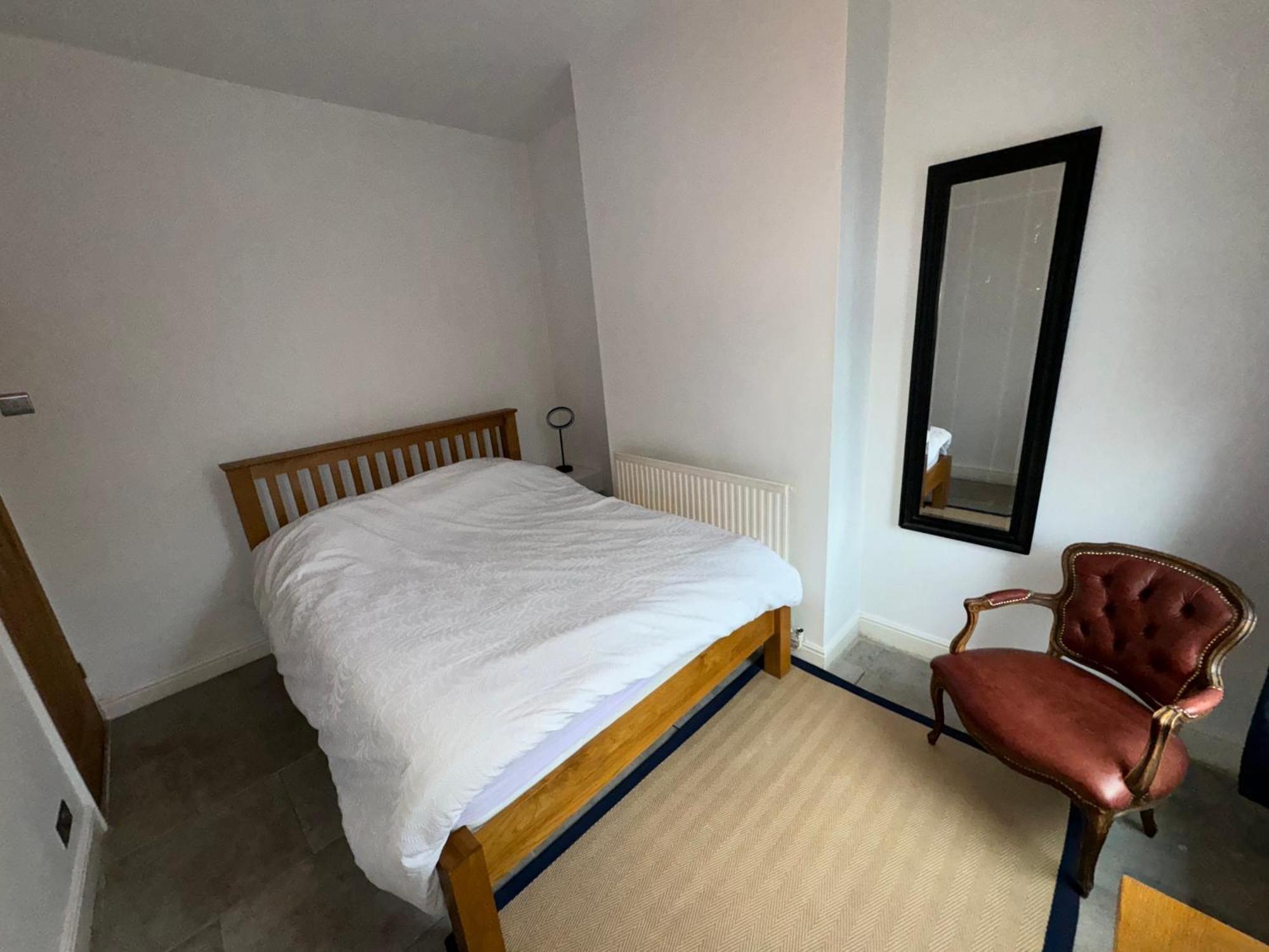 Appartamento Commuters Getaway Chesterfield Esterno foto